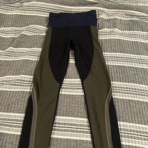 Athleta Women’s Size XS Leggings